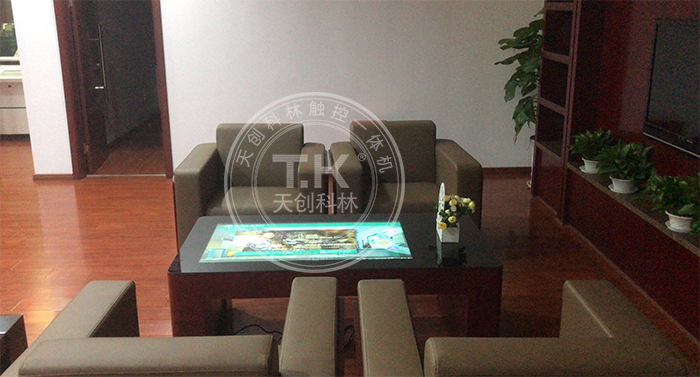 觸摸智能茶幾用在營業(yè)廳里面可以實現(xiàn)哪些功能？