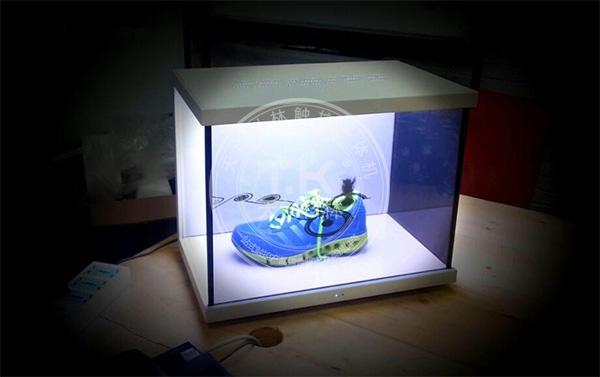 透明展示柜的特點和應用